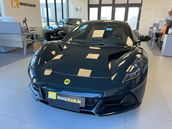 Lotus Emira First Edition V6