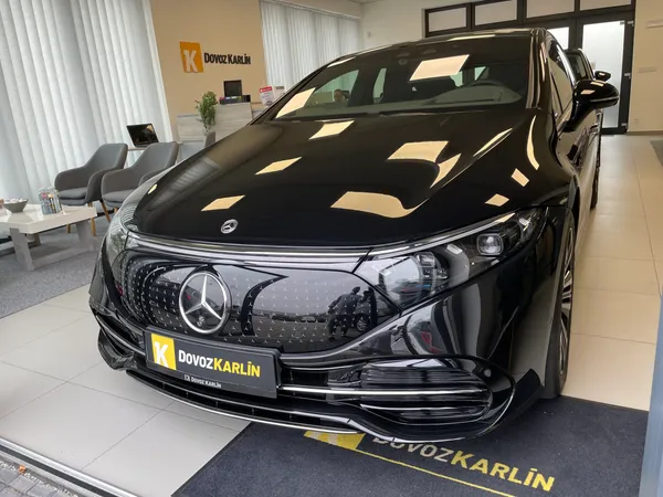 Mercedes-Benz EQS 450+