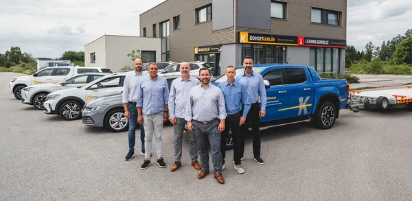 Tým Dovoz Karlín — 20 let zkušeností s dovozem vozidel z EU