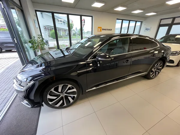 Volkswagen Arteon R-Line — dovoz Volkswagen z Německa
