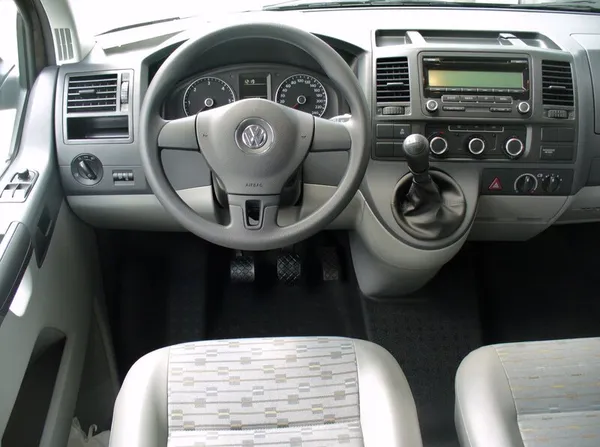 VW California Ocean — palubní deska